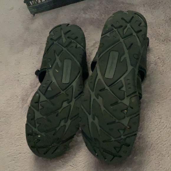 Eddie Bauer black men’s shoes size 10 - Picture 3 of 8